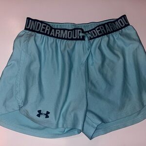 Under Armor Women’s Size Xs active shorts in light blue 🩵💙